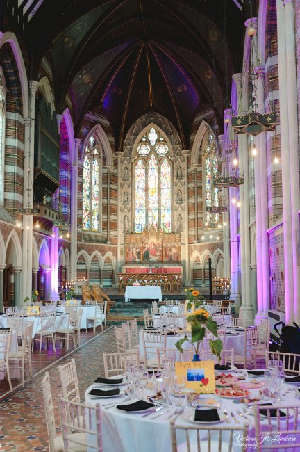 Table layout - All Saints Chapel