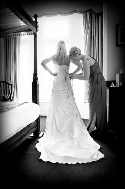 covering bridal preparations - Darryl Brooks Photography