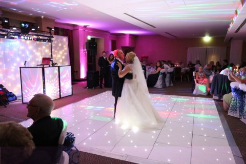 Dad dance with bride - Danclaire Photography