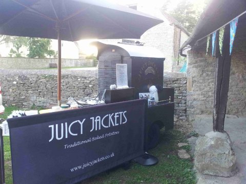 Oxford Wedding Caterers - Traditional Jacket Potato Caterers Juicy Jackets - Juicy Jackets