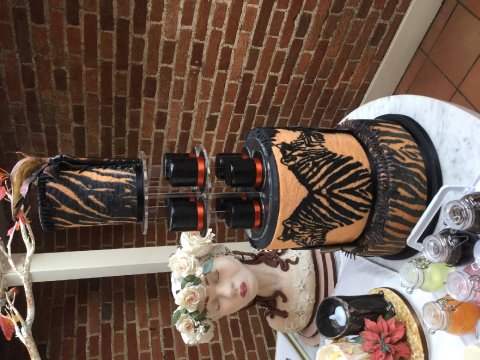 Asian Wedding Fair Peacock - Beachcomber Cakes and The Rocpool School of Baking Ltd