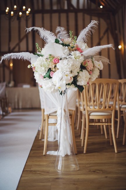 Beautiful 1920's arrangement - Monet Weddings