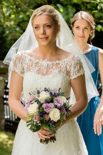 Bride Arrival - Ideal Imagery