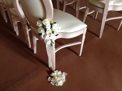 white rose pew end - manor nursery garden centre