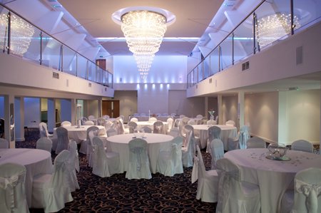 Outdoor Wedding Venues - Banqueting and Conference Suites at the Kettering Ritz-Image 17342