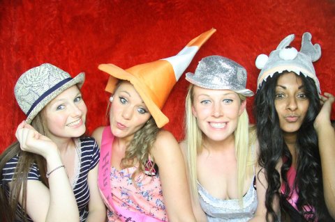 London Photo Booths - PhotosBooth