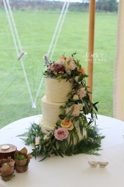Wedding Cakes - White Rose Cake Design-Image 39190