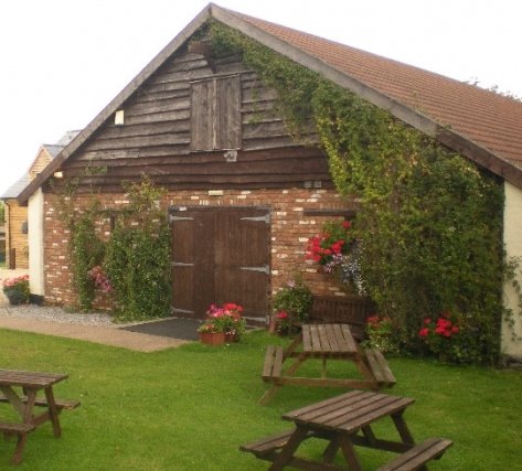 Wedding Reception Venues - SOUTH SOMERSET WEDDING BARN-Image 18446