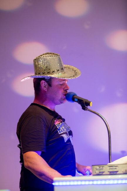 Wedding Music and Entertainment - PianoFactor Wedding Band-Image 28202