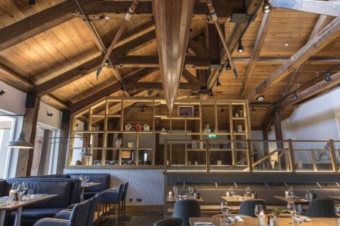 Wedding Ceremony and Reception Venues - North Lakes Hotel and Spa-Image 44288