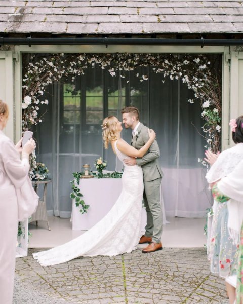Barn Wedding in Cumbria - Veronika Robinson Wedding Celebrant
