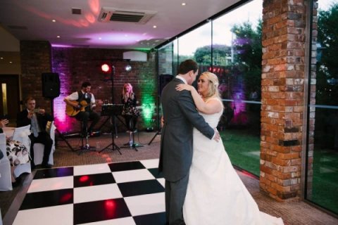 Performing Sarah and Graham's First Dance - Taylormade Acoustic Duo
