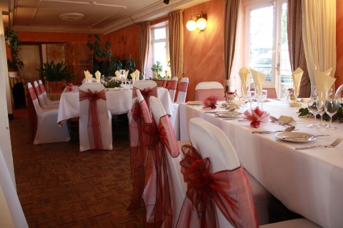 Wedding Breakfast Layout - Lordleaze Hotel