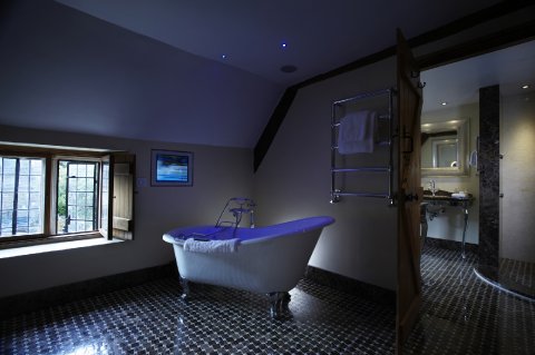 Stay Over - The Manor House, An Exclusive Hotel & Golf Club