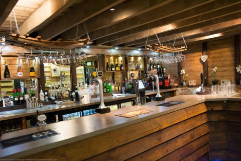 Photo by 'Danish Apple Photography' - Wellington Barn 