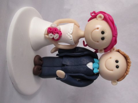 Wedding cake topper with snowboards - HaPoly Ever Afetrs