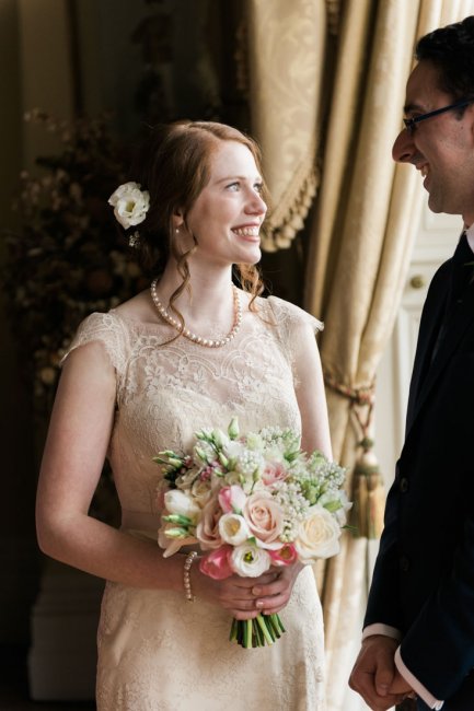 Award Winning Edinburgh Wedding Photographer - Morgan & Rose Photography