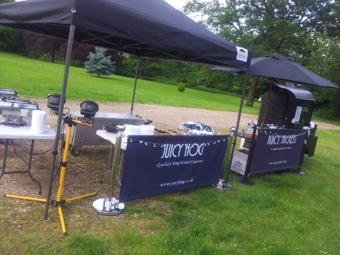 Suffolk Wedding Caterers - The Ultimate Catering Combo - Juicy Jackets