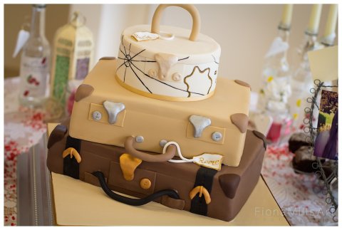 Suitcase Wedding Cake - Nic's Slice of Heaven