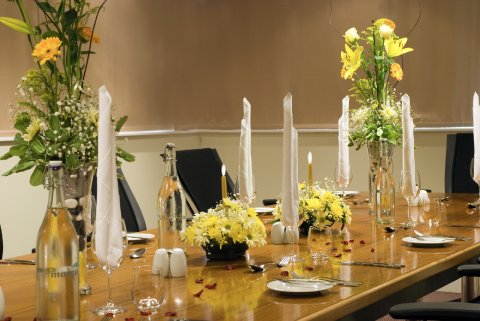 Wedding Reception Venues - Ramada Hotel and Suites Coventry City Centre-Image 14603