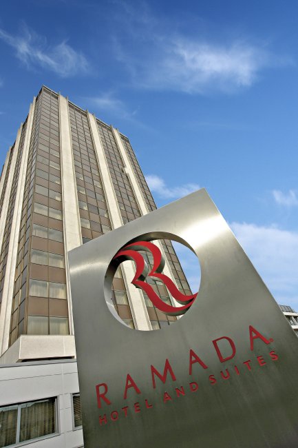 Wedding Reception Venues - Ramada Hotel and Suites Coventry City Centre-Image 14594