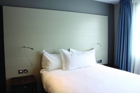 Wedding Ceremony and Reception Venues - North Lakes Hotel and Spa-Image 44293