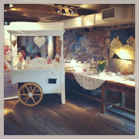 Venue Styling and Decoration - Nickynoo Quirky Weddings & Events Mobile Bars-Image 17278