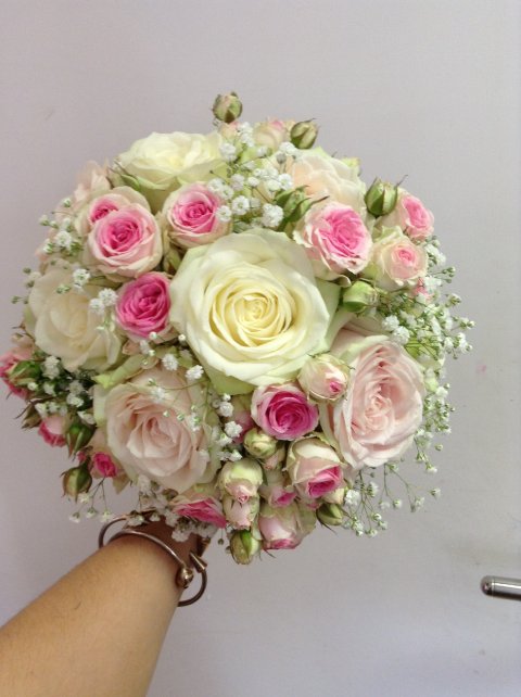 Rose and Gypsophila Bouquet - Add Style UK Ltd