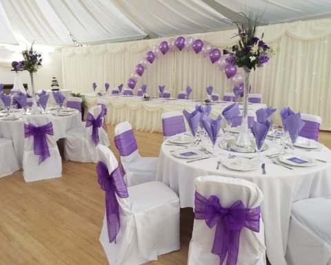 Top table and Balloon Arch - The Rufus Centre