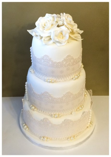 Pear and Lace - Peace Of Cake London