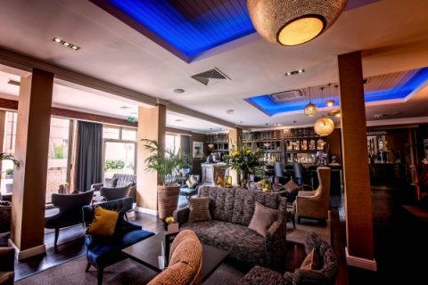 Lounge - Mercure Milton Keynes Abbey Hill hotel