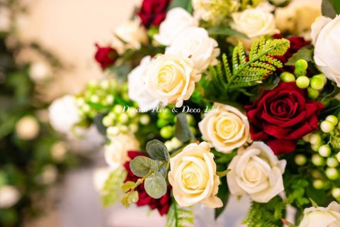 Flowers Table Decoration - Dream Hire & Deco Ltd