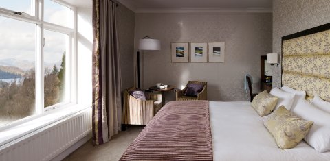 Beautifully appointed bedrooms - Linthwaite House 
