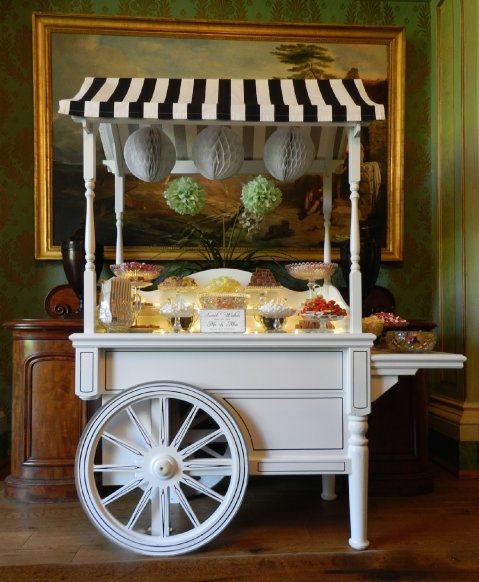 Wedding Caterers - Cafe Bon Bon Ice Cream & Pimm's Tricycles -Image 19258