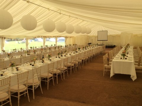 A beautiful setting - Universal Marquees 
