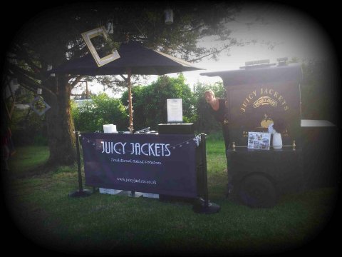 Essex Wedding Catering With Juicy Jackets - Juicy Jackets