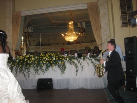 Wedding Saxophone Music - Play That Sax !