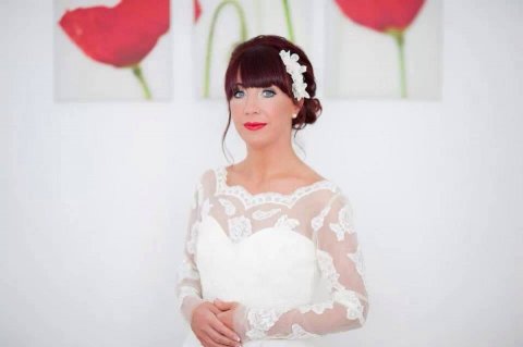 pearl and lace comb - Caroline's Combs 