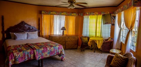 Honeymoons - Emerald View Resort Villa-Image 36035