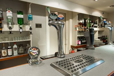 Balmoral Bar - BEST WESTERN Royal Clifton Hotel & Spa