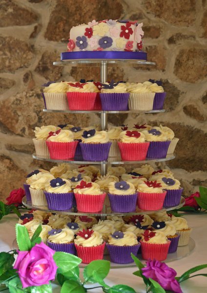 Wedding Cakes - Judith Bond Cakes-Image 44934