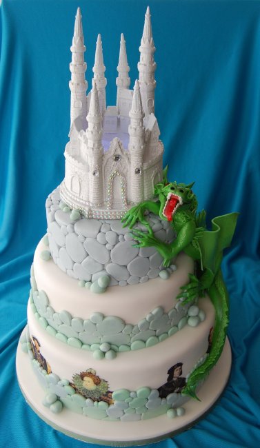 dragon and castle celebration cake - Cakes Beyond Belief