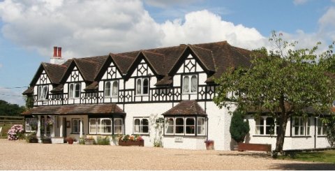 Hotel Frontage - South Lawn Hotel