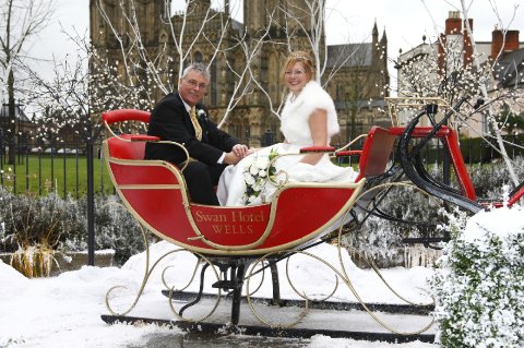 Eric Purchase Photography - Winter Wedding - Best Western Plus Swan Hotel