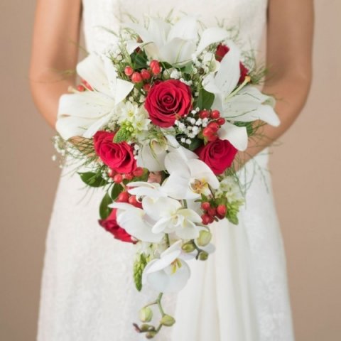 Bridal bouquet 2 - Flower Shops