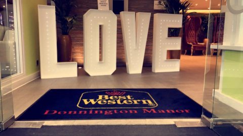 Wedding Ceremony Venues - Best Western Plus Donnington Manor Hotel-Image 9657