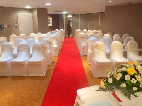 Civil ceremony channel suite - Ramada Dover