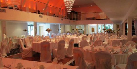 Outdoor Wedding Venues - Banqueting and Conference Suites at the Kettering Ritz-Image 17341