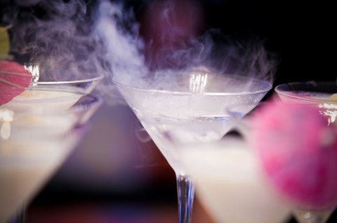 Signature Cocktails for your Wedding Day. - Cocktailmaker