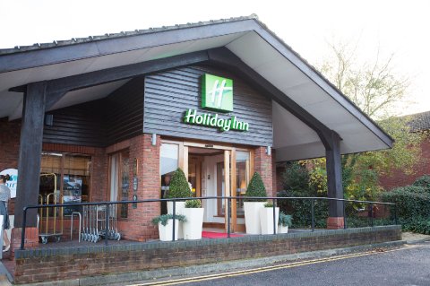 Entrance - Holiday Inn Guildford